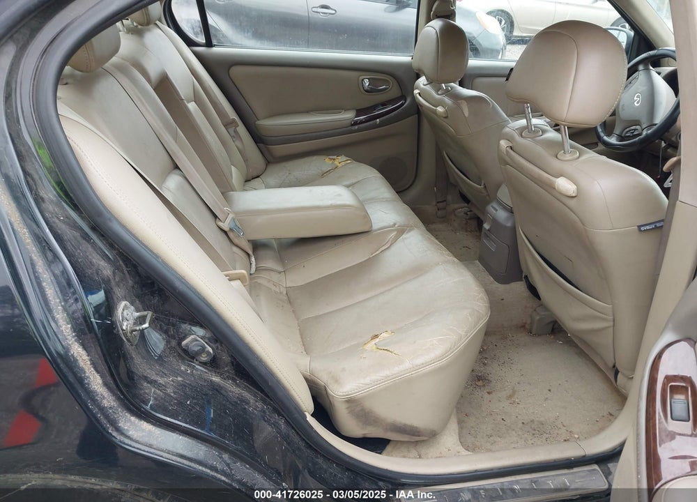 2001 INFINITI I30 VIN: JNKCA31A51T025087
