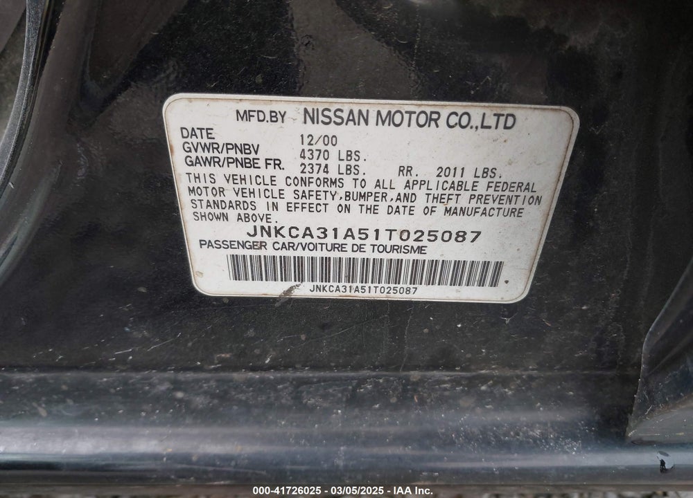 2001 INFINITI I30 VIN: JNKCA31A51T025087