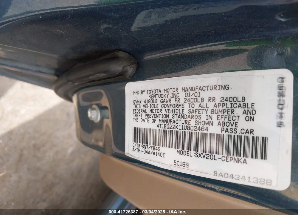 2001 TOYOTA CAMRY LE VIN: 4T1BG22K11U802464