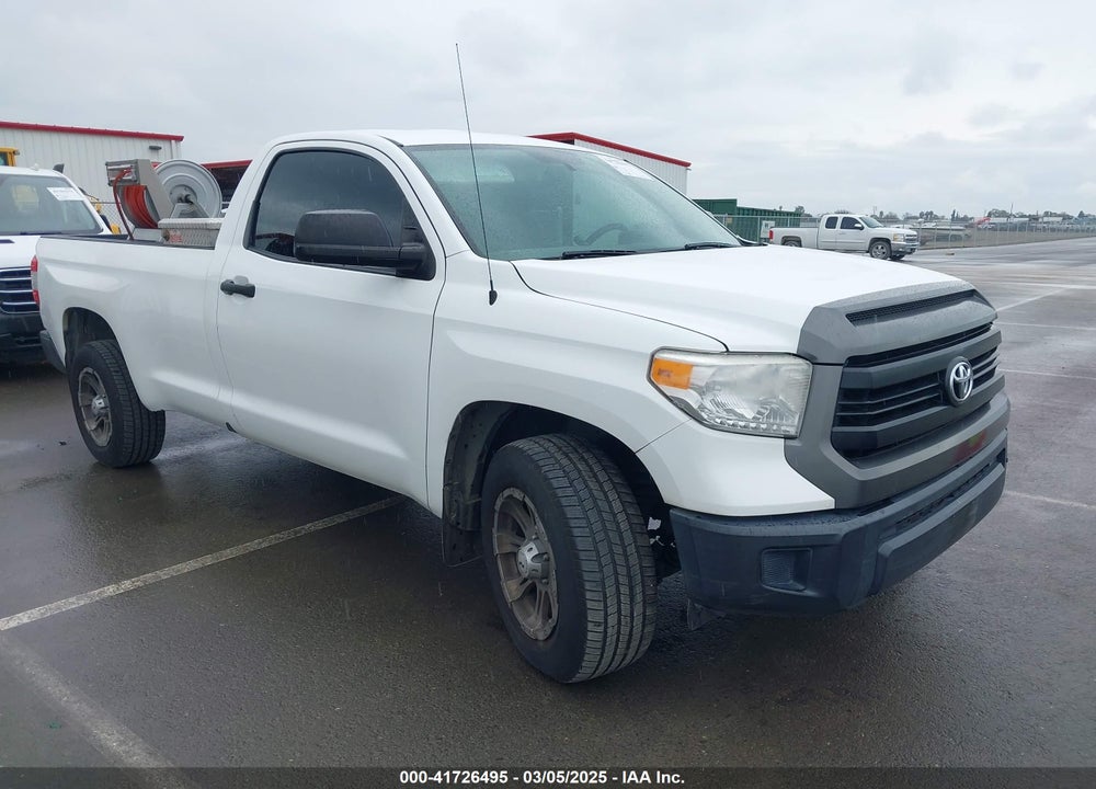 2017 TOYOTA TUNDRA SR 5.7L V8 VIN: 5TFNY5F12HX215765
