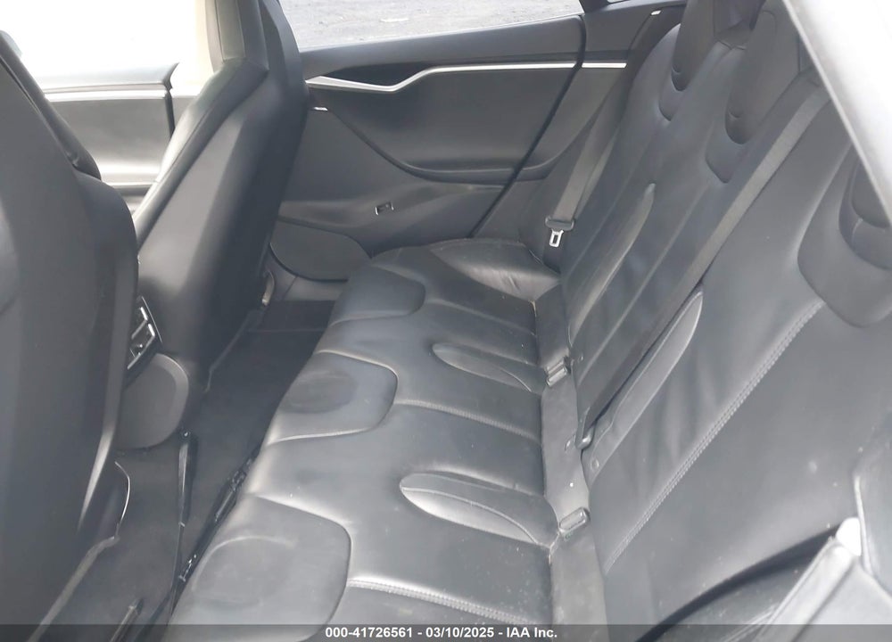 2013 TESLA MODEL S VIN: 5YJSA1CNXDFP05737