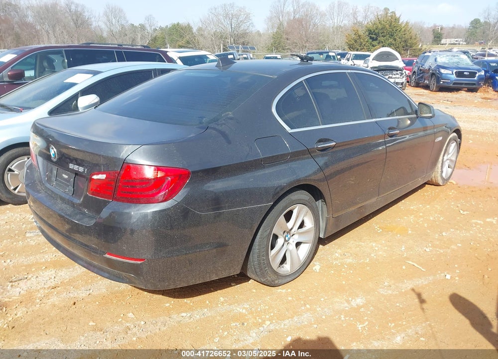 2013 BMW 528I VIN: WBAXG5C52DD230018
