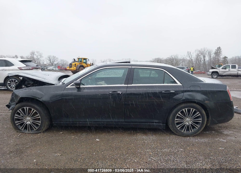 2013 CHRYSLER 300 VIN: 2C3CCAGG2DH659829