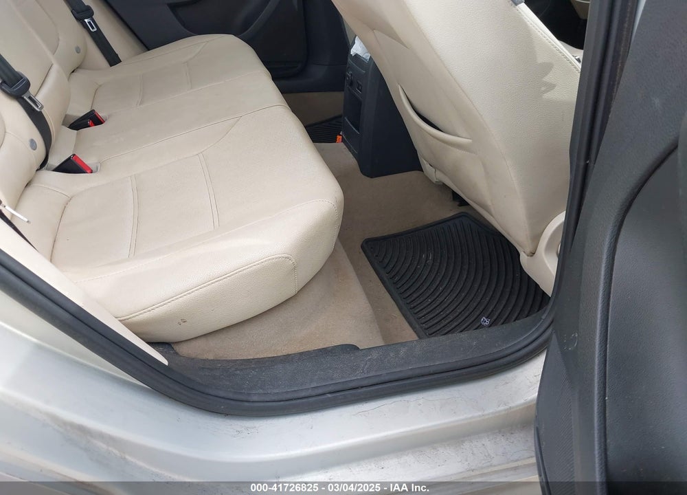 2012 VOLKSWAGEN JETTA VIN: 3VWDX7AJ0CM311956