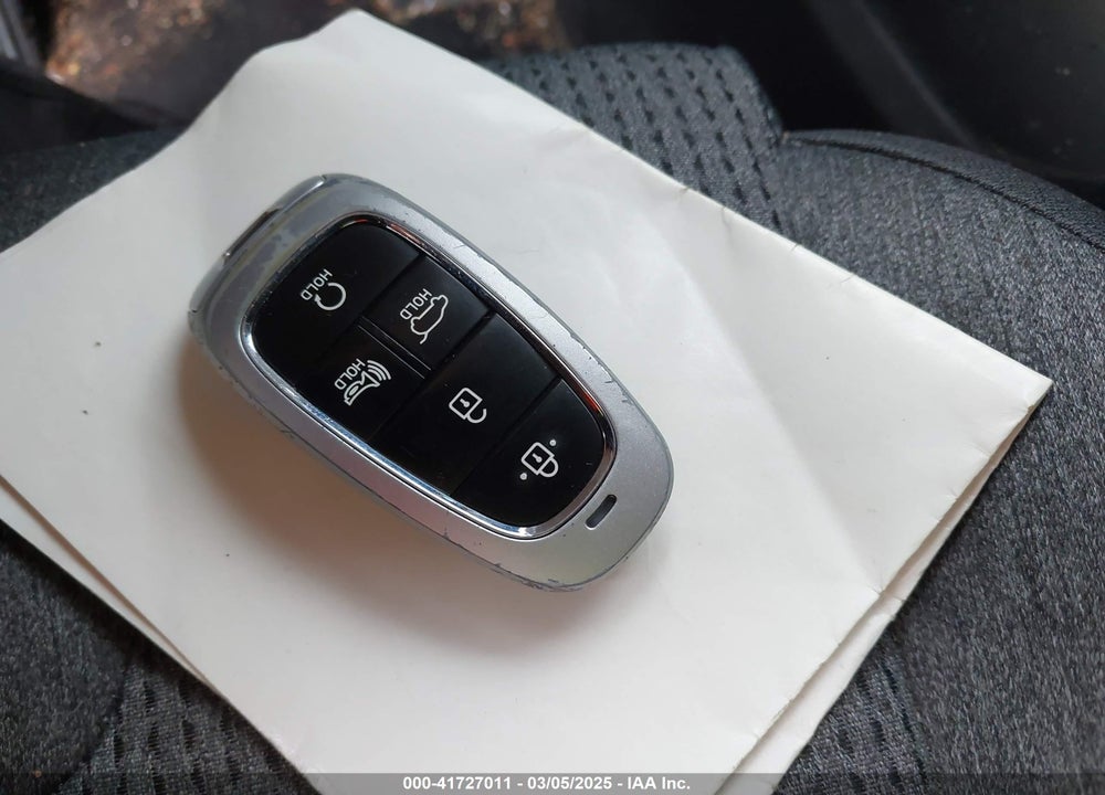 2023 HYUNDAI SANTA FE VIN: 5NMS2DAJ2PH614284