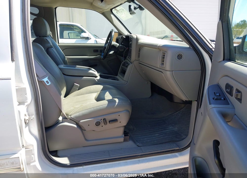 2004 CHEVROLET SILVERADO 1500 Z71 VIN: 2GCEK13T041402039