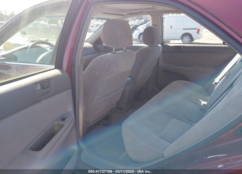 2002 TOYOTA CAMRY LE/XLE/SE VIN: 4T1BE32K92U049618