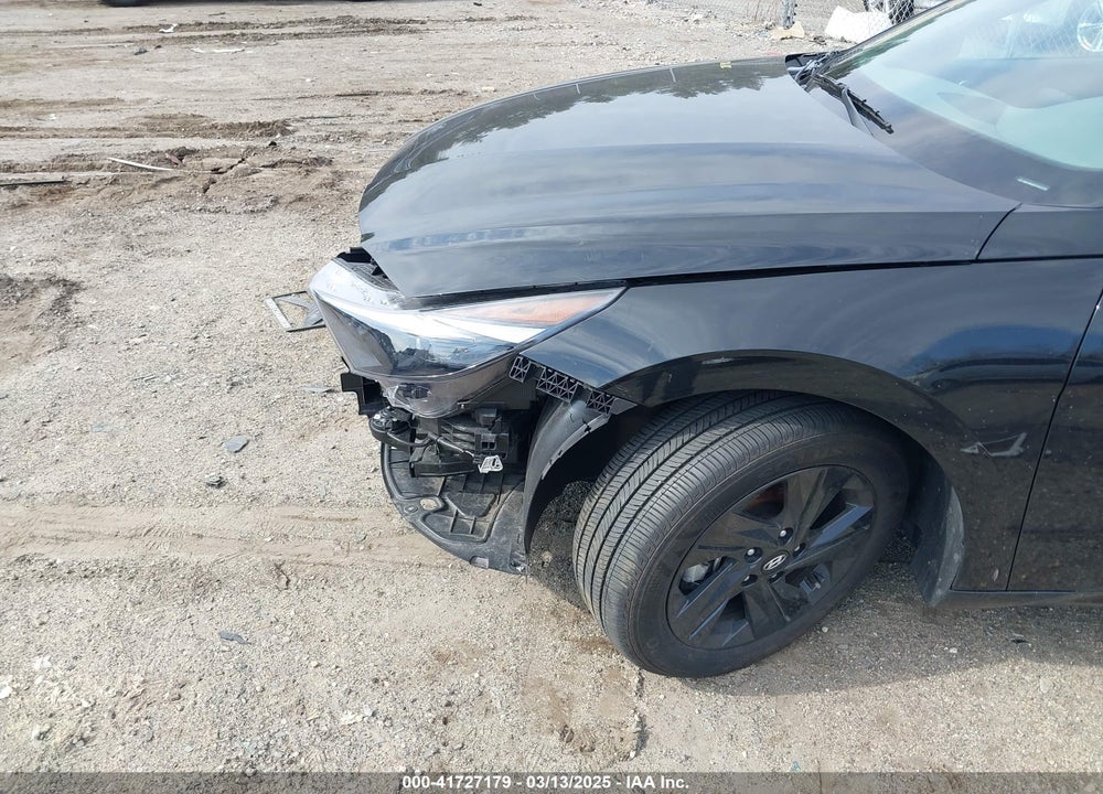 2023 HYUNDAI ELANTRA VIN: KMHLM4AG4PU633183