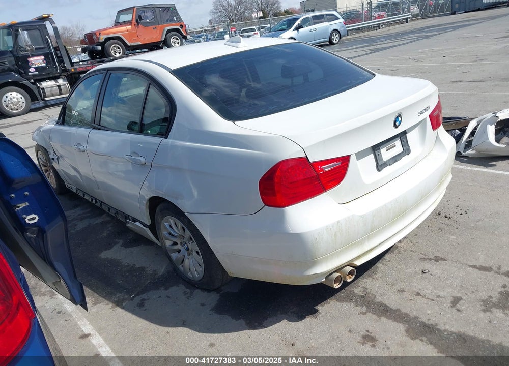 2009 BMW 328I VIN: WBAPH57589NL80448
