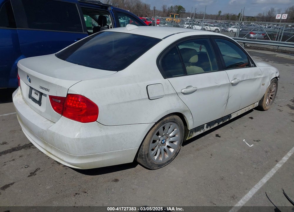 2009 BMW 328I VIN: WBAPH57589NL80448