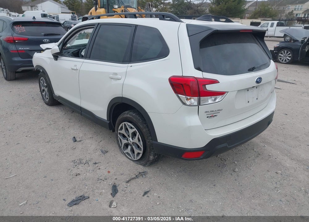 2024 SUBARU FORESTER VIN: JF2SKADC3RH467457