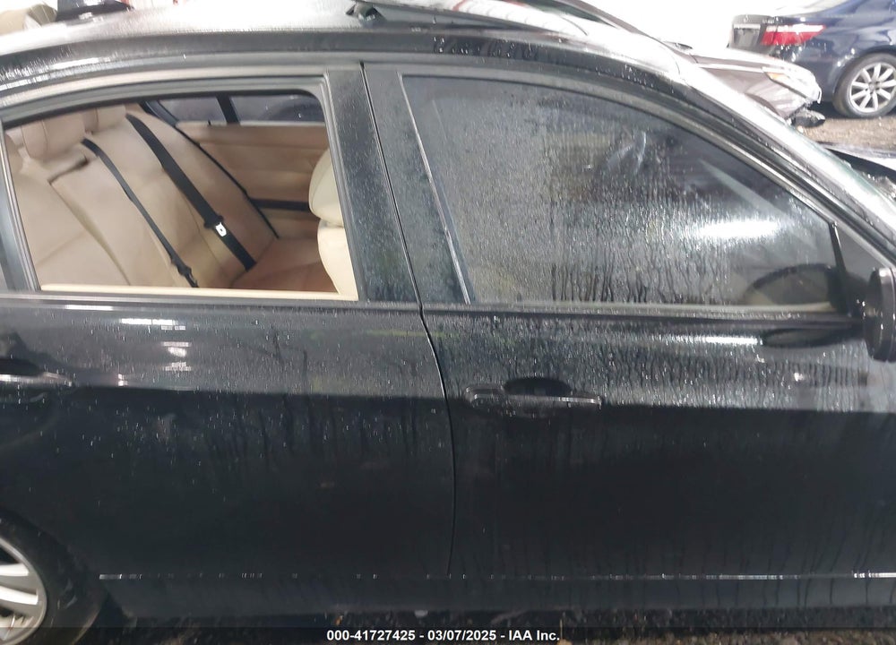 2007 BMW 328I VIN: WBAVA37597NL11104