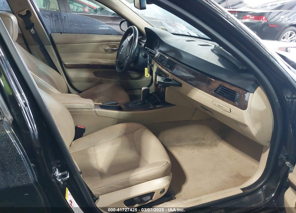 2007 BMW 328I VIN: WBAVA37597NL11104
