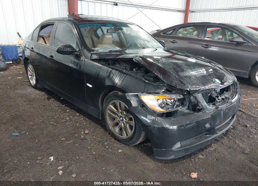 2007 BMW 328I VIN: WBAVA37597NL11104