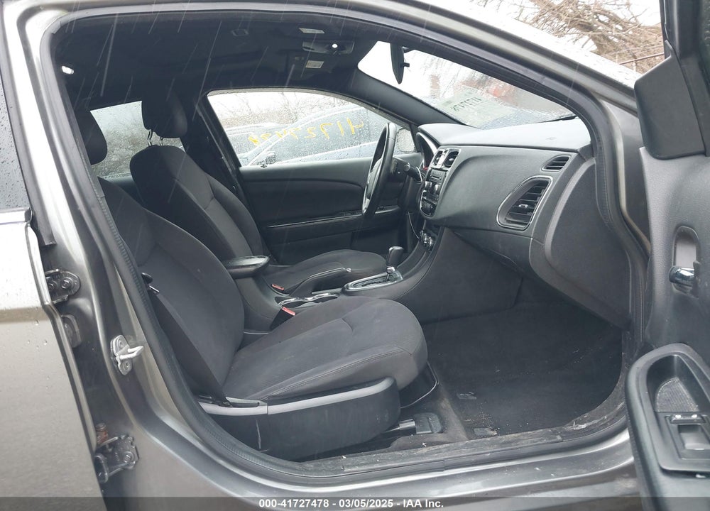2013 CHRYSLER 200 VIN: 1C3CCBBG6DN712066