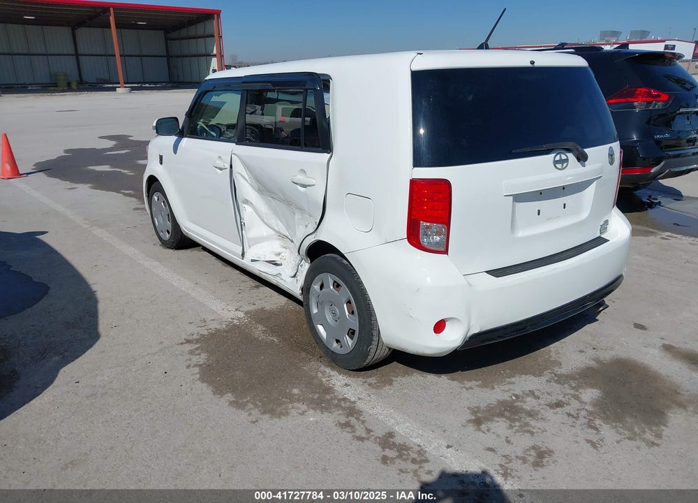 2013 SCION XB VIN: JTLZE4FE8DJ046148