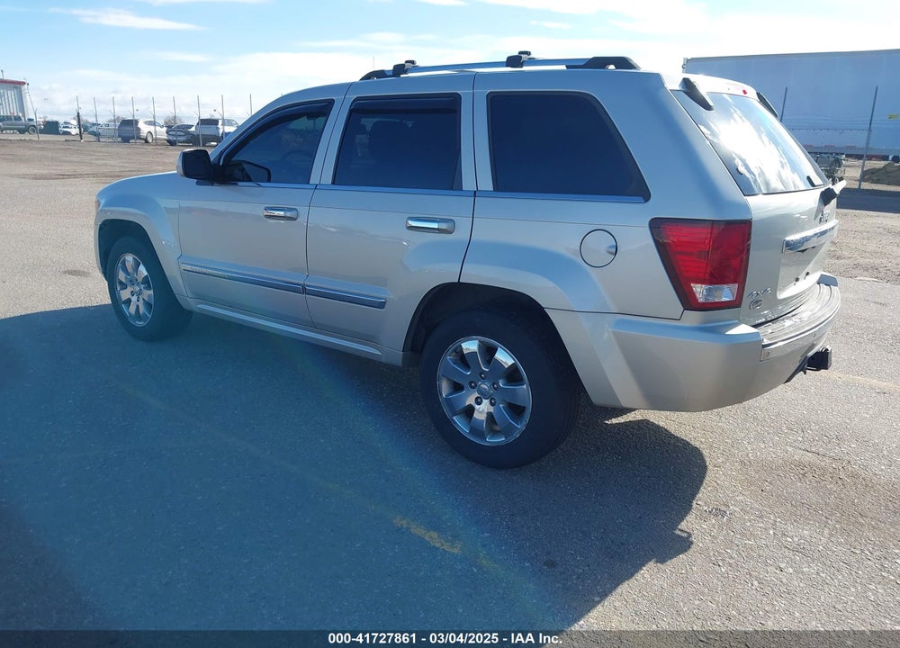 2008 JEEP GRAND CHEROKEE VIN: 1J8HR68298C221603