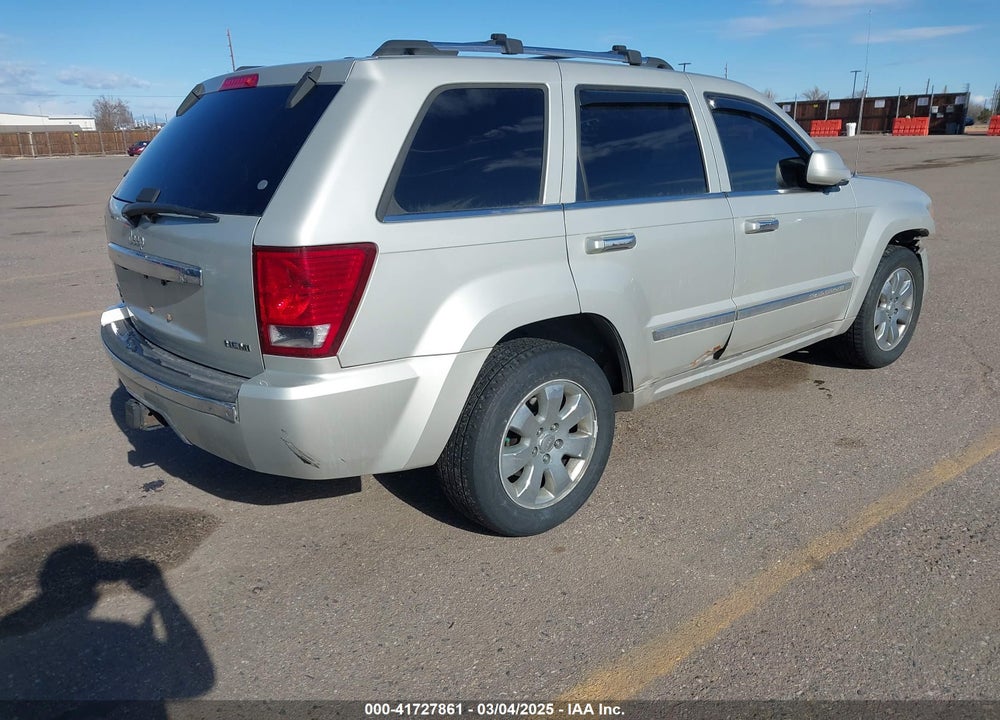 2008 JEEP GRAND CHEROKEE VIN: 1J8HR68298C221603