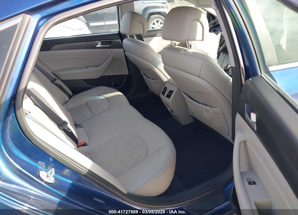 2016 HYUNDAI SONATA VIN: 5NPE34AF4GH339543