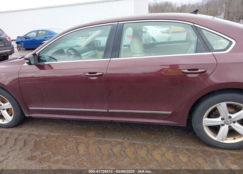 2013 VOLKSWAGEN PASSAT VIN: 1VWBP7A36DC095185
