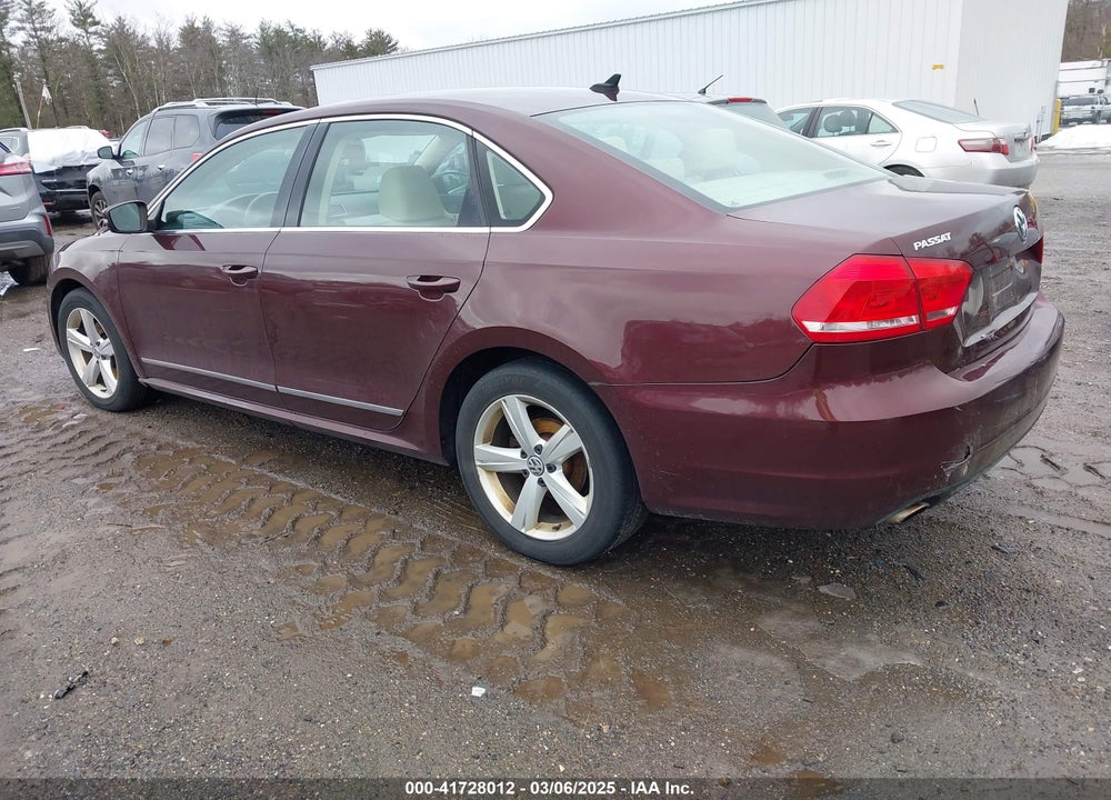 2013 VOLKSWAGEN PASSAT VIN: 1VWBP7A36DC095185