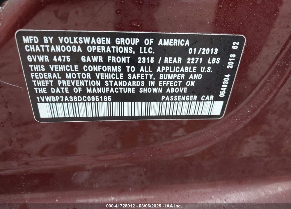2013 VOLKSWAGEN PASSAT VIN: 1VWBP7A36DC095185