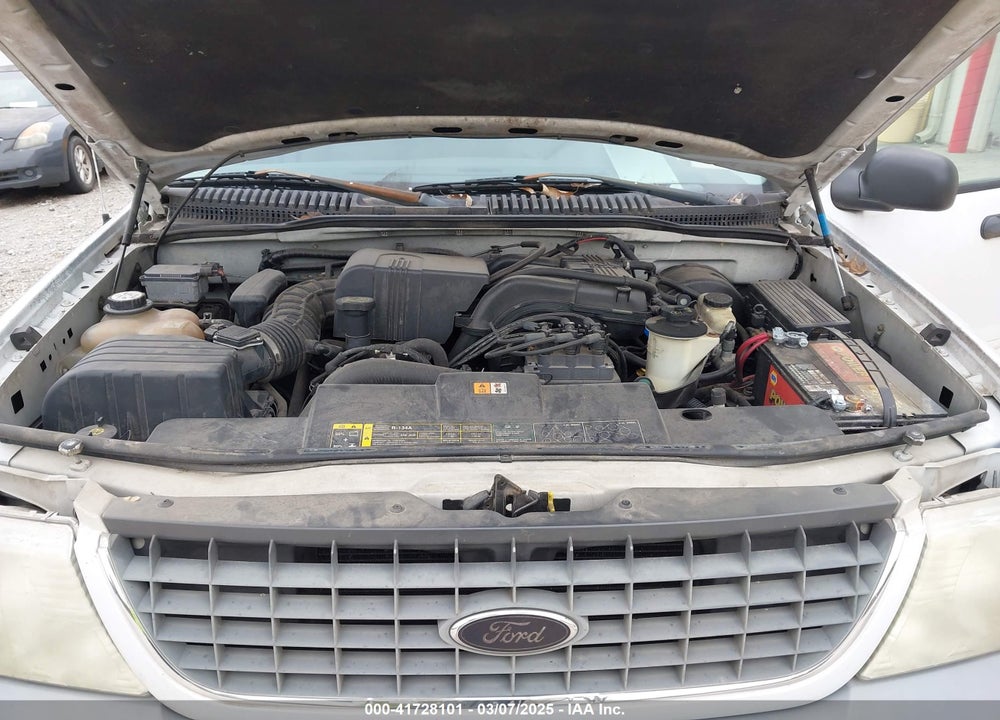 2002 FORD EXPLORER VIN: 1FMZU62E62UA76563