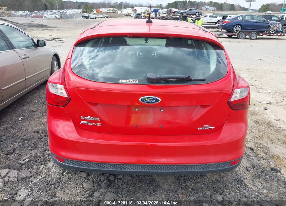 2014 FORD FOCUS VIN: 1FADP3K27EL302765