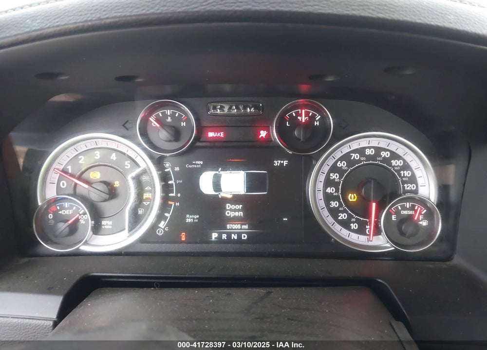 2018 RAM 2500 LAIE  4X4 6'4 BOX VIN: 3C6UR5FL0JG371251