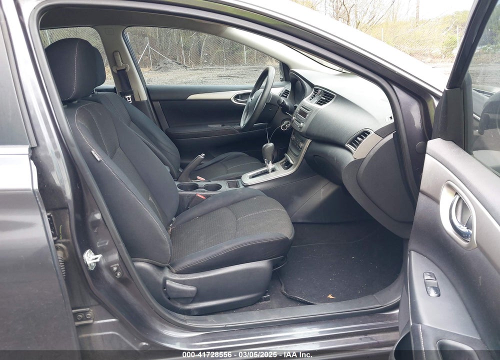 2014 NISSAN SENTRA S VIN: 3N1AB7AP5EY275981