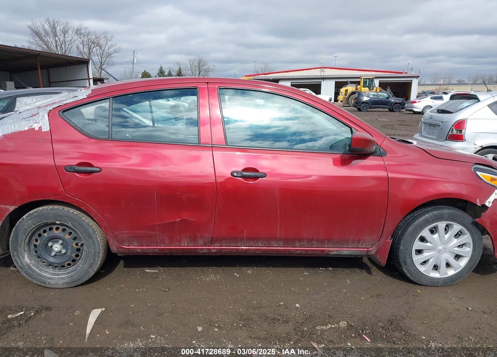 2019 NISSAN VERSA VIN: 3N1CN7AP9KL822680
