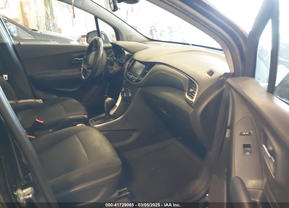 2017 CHEVROLET TRAX LT VIN: 3GNCJLSB1HL185997