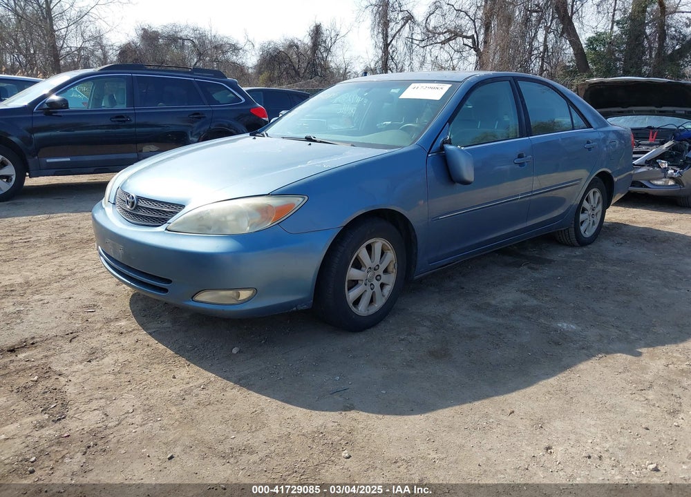 2004 TOYOTA CAMRY XLE VIN: 4T1BE30K34U811153