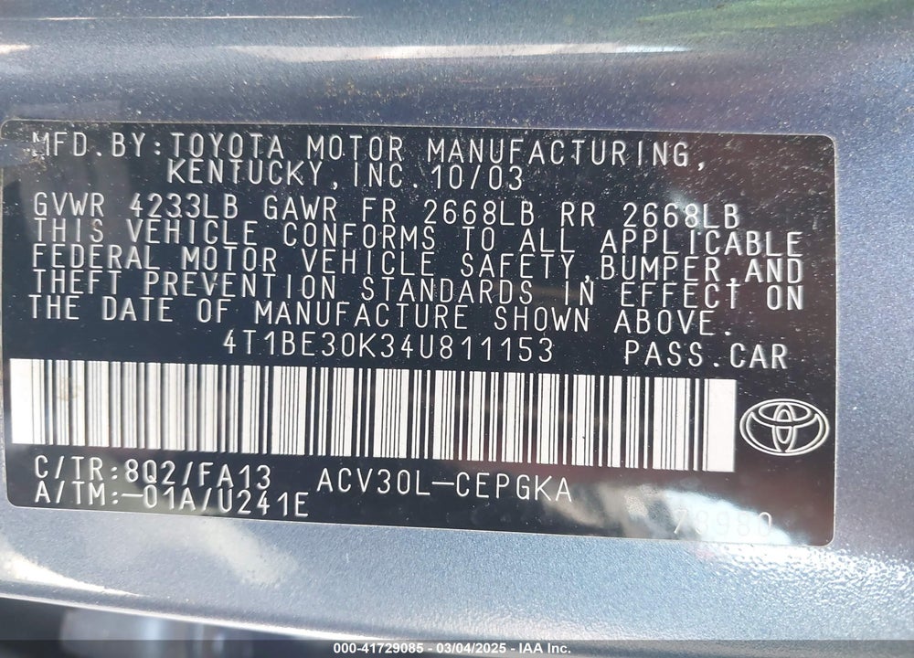 2004 TOYOTA CAMRY XLE VIN: 4T1BE30K34U811153