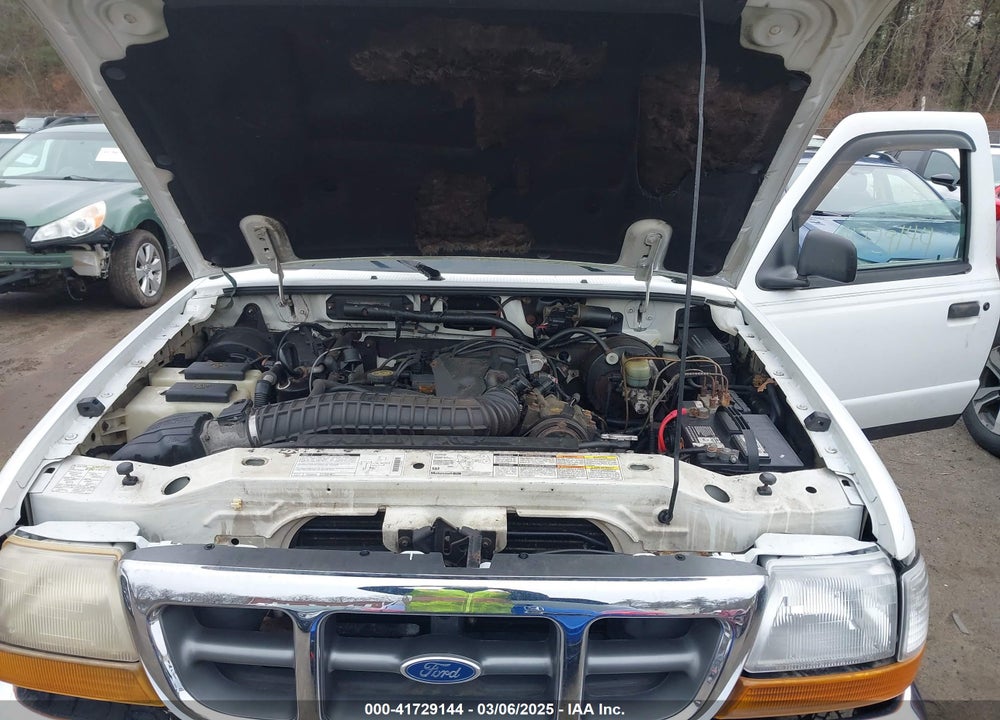 1999 FORD RANGER VIN: 1FTZR15X8XTA07635
