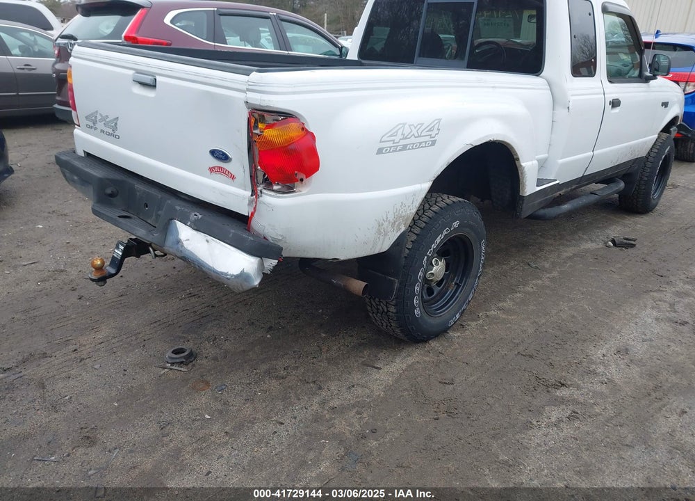 1999 FORD RANGER VIN: 1FTZR15X8XTA07635