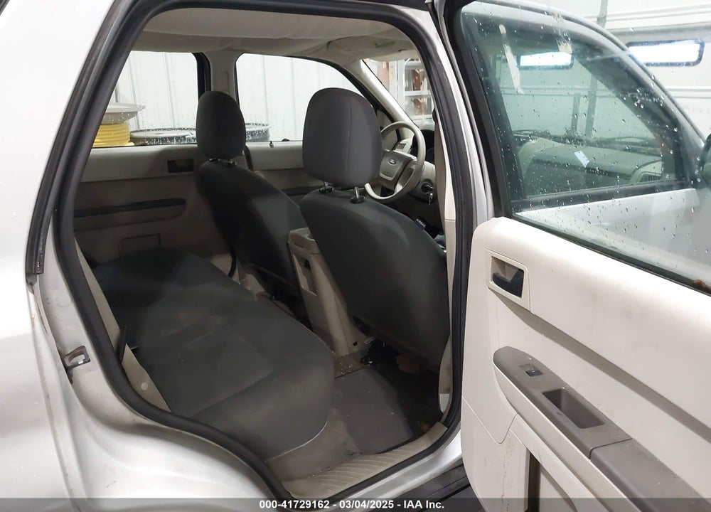 2008 FORD ESCAPE XLS/XLS MANUAL VIN: 1FMCU02Z48KB12261