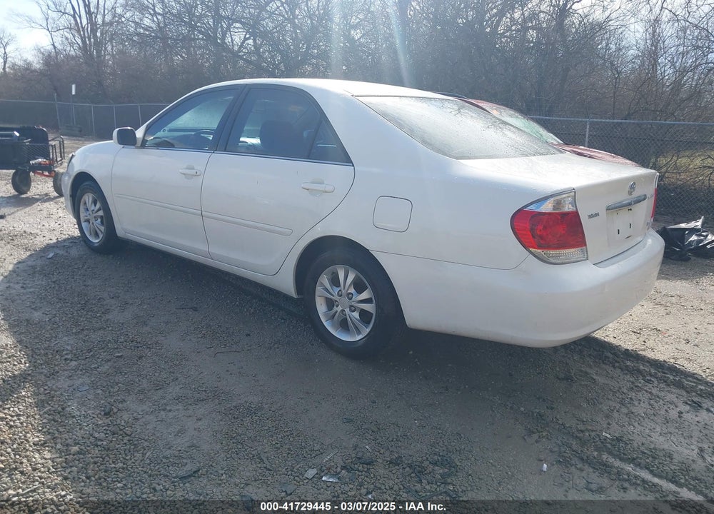2005 TOYOTA CAMRY VIN: 4T1BF32K05U096621