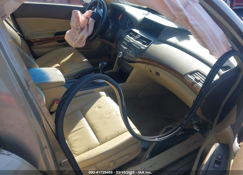 2009 HONDA ACCORD VIN: 1HGCP36869A007745