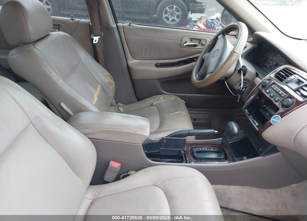 1999 HONDA ACCORD EX VIN: 1HGCG5651XA110487