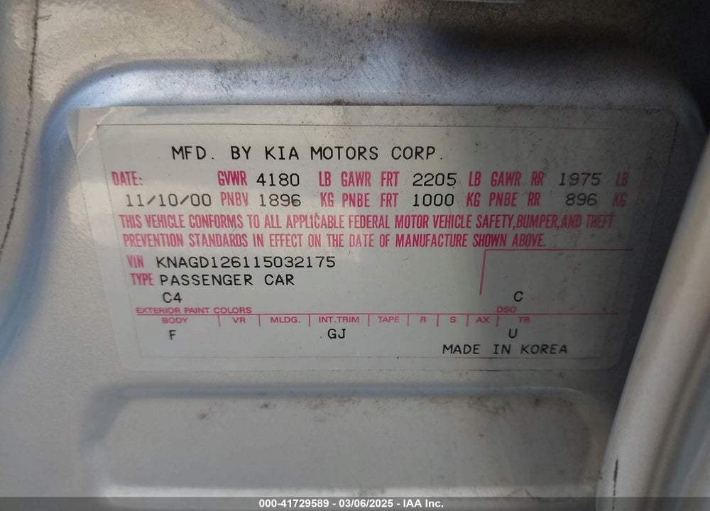 2001 KIA OPTIMA VIN: KNAGD126115032175