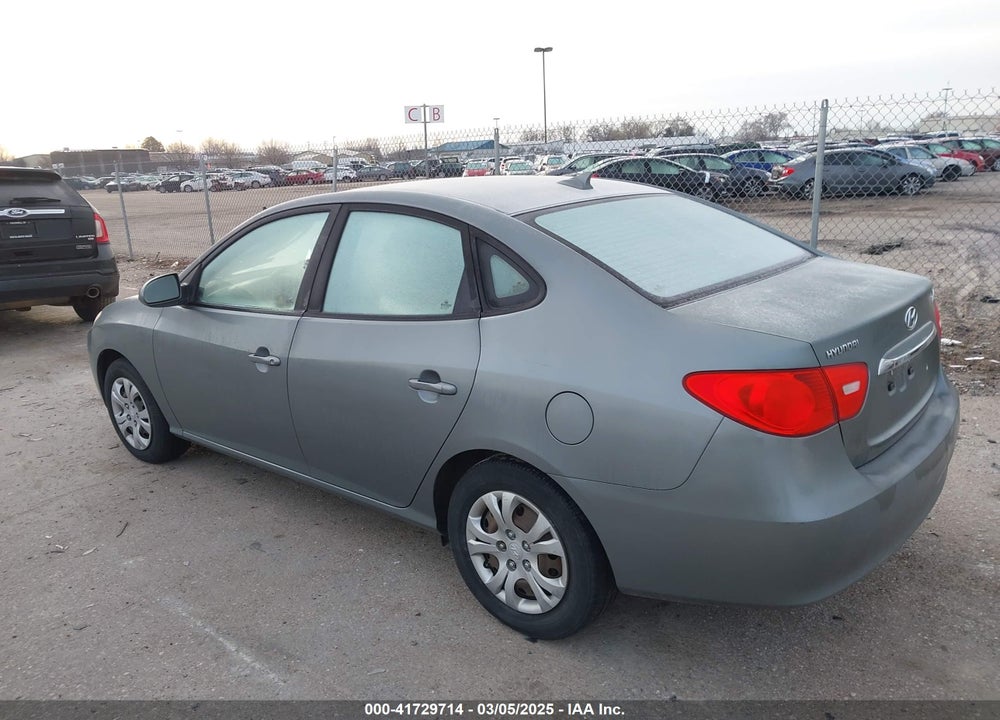 2010 HYUNDAI ELANTRA VIN: KMHDU4AD3AU917812