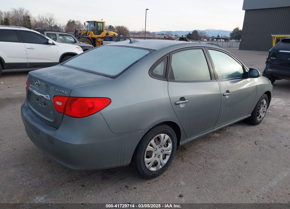 2010 HYUNDAI ELANTRA VIN: KMHDU4AD3AU917812