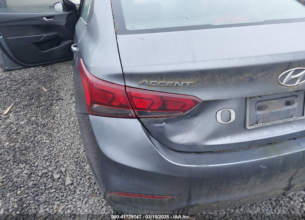 2018 HYUNDAI ACCENT VIN: 3KPC24A31JE014571