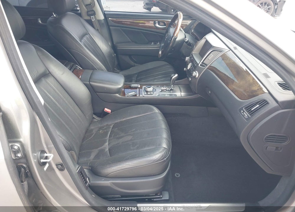 2011 HYUNDAI EQUUS ULTIMATE VIN: KMHGH4JF7BU040004