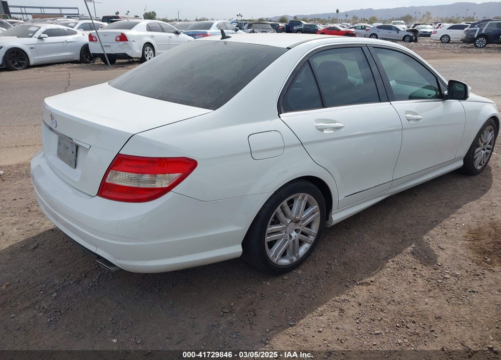 2009 MERCEDES-BENZ C 300 VIN: WDDGF54X39R071564