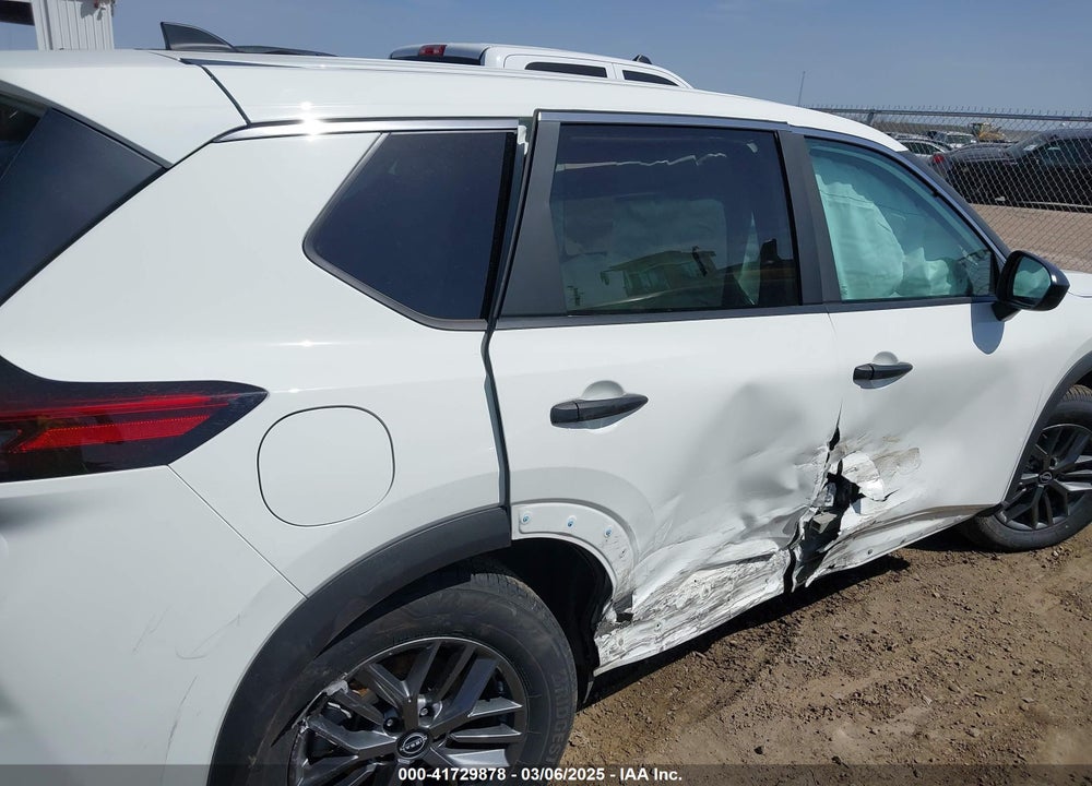 2024 NISSAN ROGUE S FWD VIN: 5N1BT3AA9RC681100