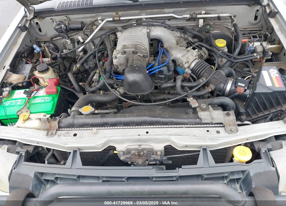 2002 NISSAN XTERRA VIN: 5N1MD28Y12C560201