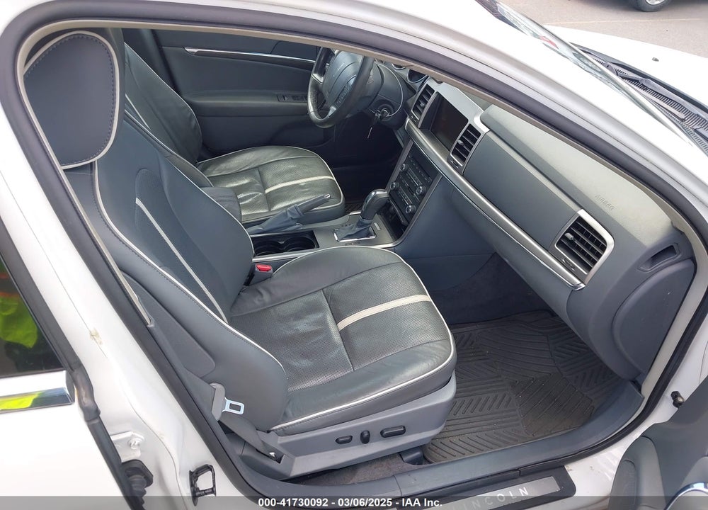 2010 LINCOLN MKZ VIN: 3LNHL2GC9AR646754