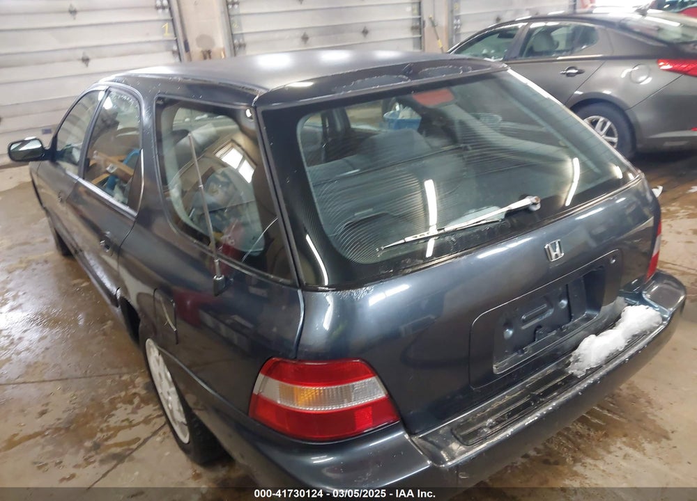 1997 HONDA ACCORD LX VIN: 1HGCE1720VA005911